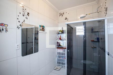 Casa à venda com 280m², 2 quartos e 2 vagasBanheiro social 