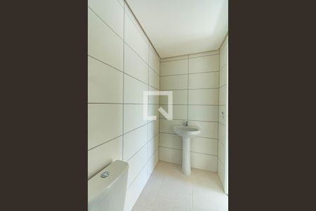 Banheiro de apartamento à venda com 2 quartos, 53m² em Bairro Fátima, Canoas