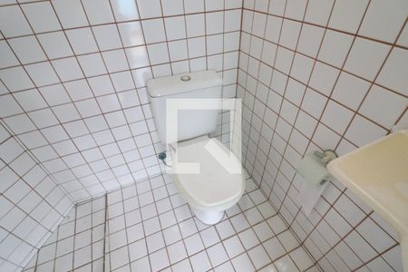 Casa à venda com 100m², 3 quartos e 2 vagasBanheiro Externo 