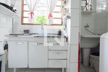 Apartamento à venda com 60m², 2 quartos e sem vagaCozinha e Área de Serviço