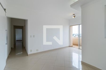 Sala de apartamento para alugar com 3 quartos, 105m² em Cambuí, Campinas