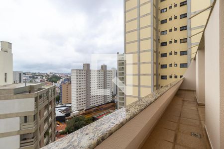 Sacada de apartamento para alugar com 3 quartos, 105m² em Cambuí, Campinas