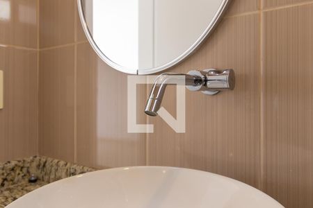 Lavabo de apartamento para alugar com 3 quartos, 105m² em Cambuí, Campinas