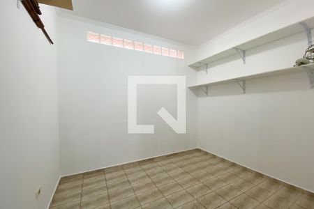 Suíte 1 de casa à venda com 3 quartos, 213m² em Quitaúna, Osasco