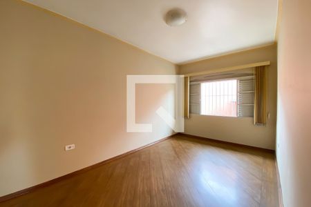 Quarto 2 de casa à venda com 3 quartos, 213m² em Quitaúna, Osasco