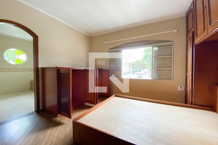 Casa à venda com 213m², 3 quartos e 3 vagas Casa à venda com 213m², 3 quartos e 3 vagasSuíte 2
