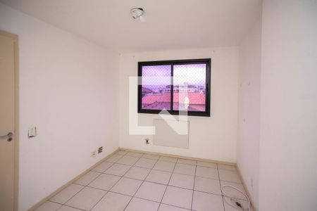 Apartamento à venda com 77m², 3 quartos e 1 vagaQuarto 2