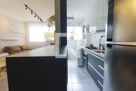 Apartamento para alugar com 54m², 2 quartos e 1 vaga Apartamento para alugar com 54m², 2 quartos e 1 vagaCozinha e Área de Serviço