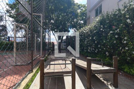 Apartamento para alugar com 54m², 2 quartos e 1 vaga Apartamento para alugar com 54m², 2 quartos e 1 vagaÁrea comum - Playground
