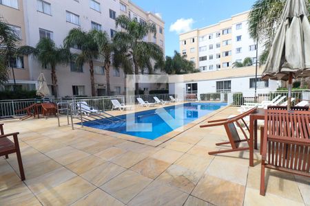 Apartamento para alugar com 54m², 2 quartos e 1 vaga Apartamento para alugar com 54m², 2 quartos e 1 vagaÁrea comum - Piscina