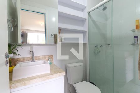 Apartamento para alugar com 54m², 2 quartos e 1 vaga Apartamento para alugar com 54m², 2 quartos e 1 vagaBanheiro da Suite