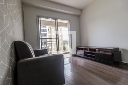 Sala de TV de apartamento à venda com 1 quarto, 50m² em Empresarial 18 do Forte, Barueri