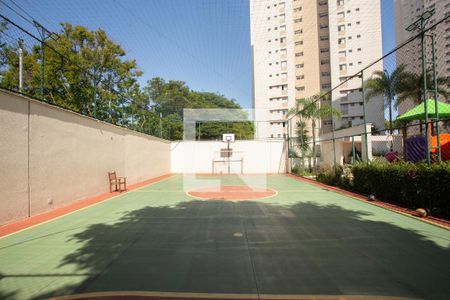 Apartamento à venda com 77m², 2 quartos e 2 vagas Apartamento à venda com 77m², 2 quartos e 2 vagasÁREA COMUM- QUADRA ESPORTIVA