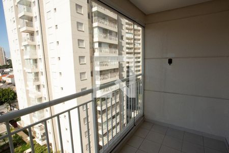 Apartamento à venda com 77m², 2 quartos e 2 vagas Apartamento à venda com 77m², 2 quartos e 2 vagasVARANDA