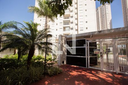 Apartamento à venda com 77m², 2 quartos e 2 vagas Apartamento à venda com 77m², 2 quartos e 2 vagasFACHADA