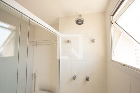 Apartamento à venda com 77m², 2 quartos e 2 vagas Apartamento à venda com 77m², 2 quartos e 2 vagasBANHEIRO