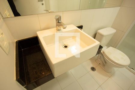 Apartamento à venda com 77m², 2 quartos e 2 vagas Apartamento à venda com 77m², 2 quartos e 2 vagasBANHEIRO 2