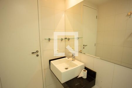 Apartamento à venda com 77m², 2 quartos e 2 vagas Apartamento à venda com 77m², 2 quartos e 2 vagasBANHEIRO 2
