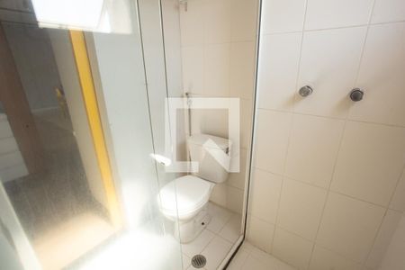 Apartamento à venda com 77m², 2 quartos e 2 vagas Apartamento à venda com 77m², 2 quartos e 2 vagasBANHEIRO