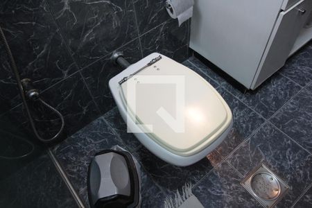 Casa à venda com 450m², 4 quartos e 3 vagasBanheiro Social