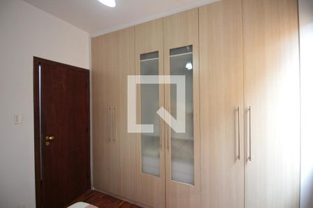 Casa à venda com 450m², 4 quartos e 3 vagasQuarto 2