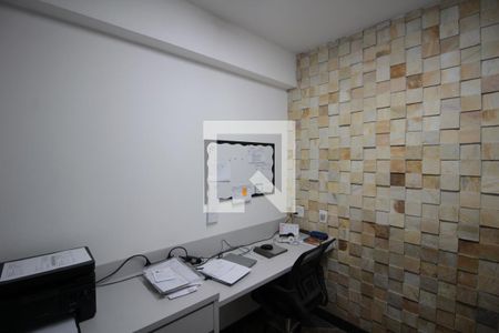 Casa à venda com 450m², 4 quartos e 3 vagasEscritório 1