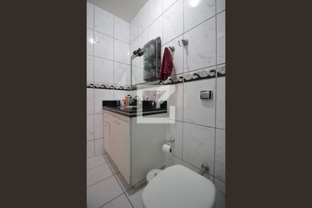 Casa à venda com 450m², 4 quartos e 3 vagasBanheiro da Suite