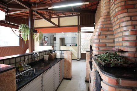 Casa à venda com 450m², 4 quartos e 3 vagasArea Gourmet