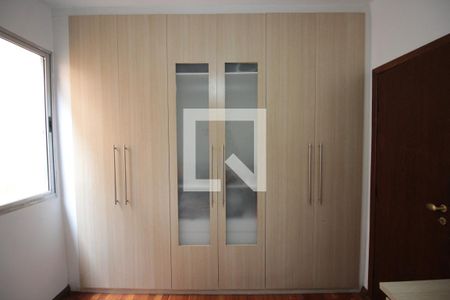 Casa à venda com 450m², 4 quartos e 3 vagasQuarto 1