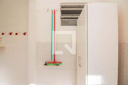 Apartamento à venda com 42m², 1 quarto e sem vaga Apartamento à venda com 42m², 1 quarto e sem vagaÁrea de Serviço