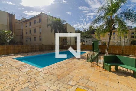 Apartamento à venda com 42m², 1 quarto e sem vaga Apartamento à venda com 42m², 1 quarto e sem vagaÁrea comum - Piscina