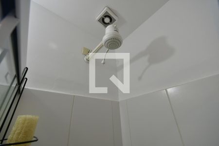 Casa de condomínio para alugar com 81m², 2 quartos e 1 vagaBanheiro