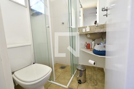 Casa de condomínio para alugar com 81m², 2 quartos e 1 vagaBanheiro Suíte