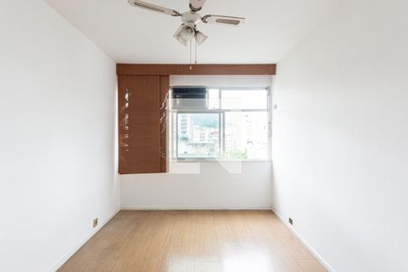 Sala de apartamento à venda com 2 quartos, 71m² em Tijuca, Rio de Janeiro