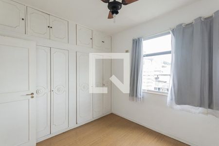 Apartamento à venda com 71m², 2 quartos e 1 vagaQuarto 2