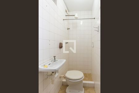 Apartamento à venda com 71m², 2 quartos e 1 vagaBanheiro de Serviço