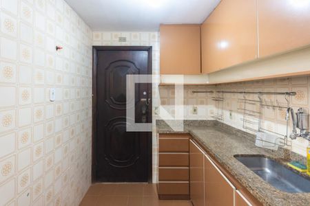 Apartamento à venda com 71m², 2 quartos e 1 vagaCozinha