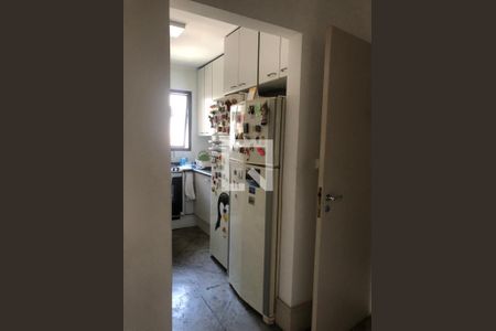 Apartamento à venda com 181m², 4 quartos e 3 vagas Apartamento à venda com 181m², 4 quartos e 3 vagasCozinha
