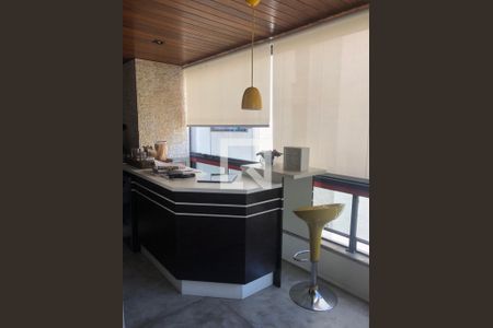 Apartamento à venda com 181m², 4 quartos e 3 vagas Apartamento à venda com 181m², 4 quartos e 3 vagasvaranda