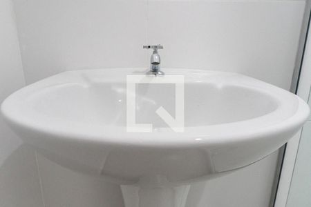 Apartamento para alugar com 38m², 2 quartos e sem vagaBanheiro Detalhe