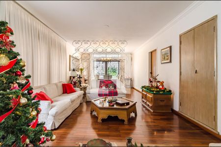 Sala de casa à venda com 4 quartos, 354m² em Vila Madalena, São Paulo
