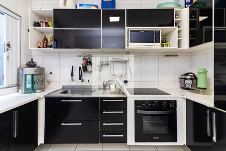 Casa à venda com 120m², 4 quartos e 2 vagasCozinha