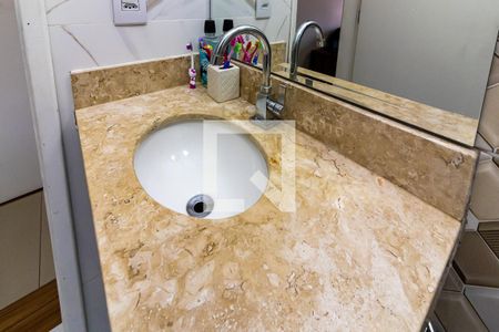 Casa à venda com 120m², 4 quartos e 2 vagasBanheiro do Quarto 1 - Suíte