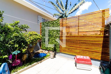 Casa à venda com 120m², 4 quartos e 2 vagasQuintal  - Espaço Gourmet