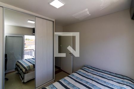 Casa à venda com 120m², 4 quartos e 2 vagasQuarto 4