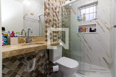 Casa à venda com 120m², 4 quartos e 2 vagasBanheiro do Quarto 1 - Suíte