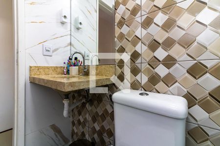 Casa à venda com 120m², 4 quartos e 2 vagasBanheiro do Quarto 1 - Suíte