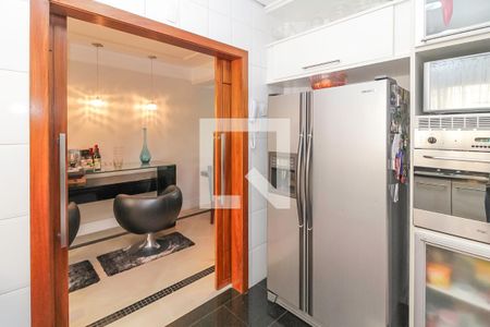 Casa de condomínio à venda com 205m², 3 quartos e 3 vagasCozinha