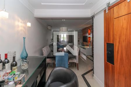 Sala de casa de condomínio à venda com 3 quartos, 205m² em Jardim Avelino, São Paulo