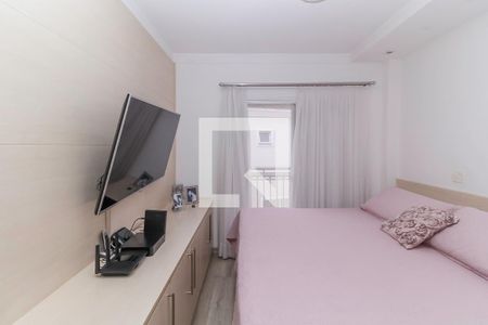 Casa de condomínio à venda com 205m², 3 quartos e 3 vagasSuíte
